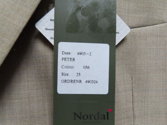 Jakkesæt - NORDAL - str. 25