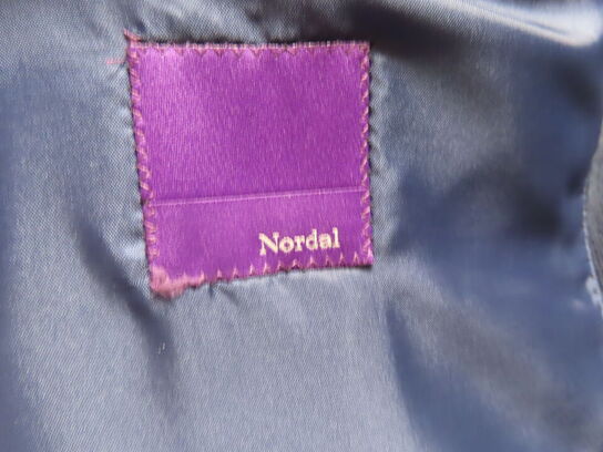 Blazer - NORDAL - str. 52