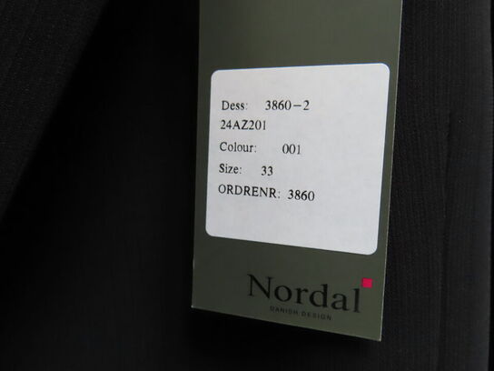 Blazer - NORDAL - str. 33