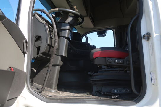 Lastbil VOLVO FH 240