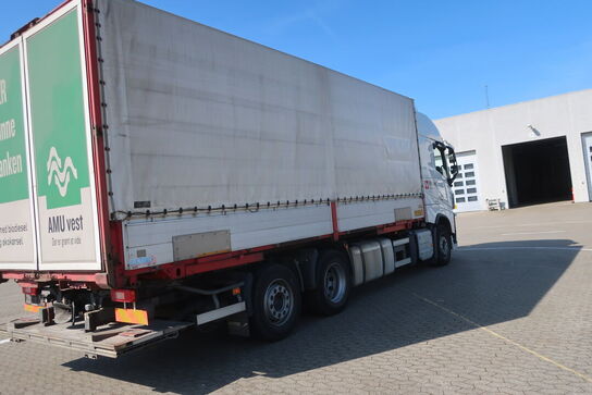 Lastbil VOLVO FH 240