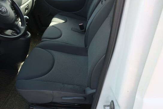 Varebil TOYOTA ProAce 2.0 128 hk L2H1