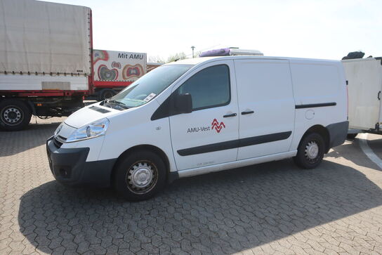 Varebil TOYOTA ProAce 2.0 128 hk L2H1