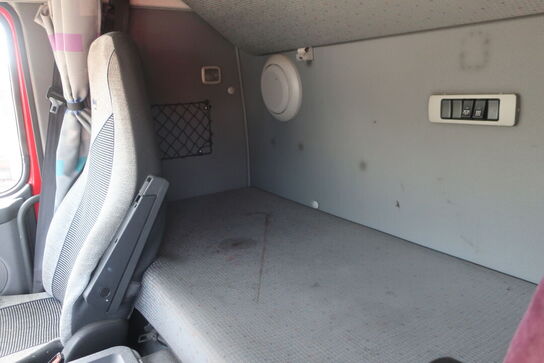 Lastbil m. kran VOLVO FM12