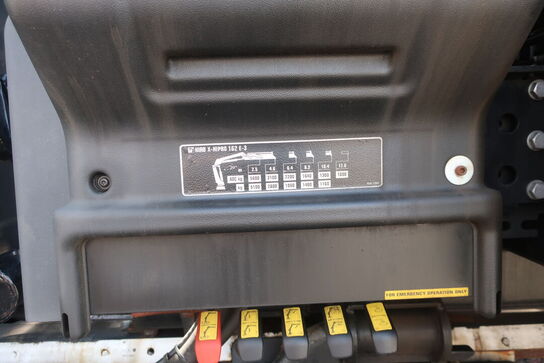 Lastbil m. kran MAN TG.35 8X4-4-BL