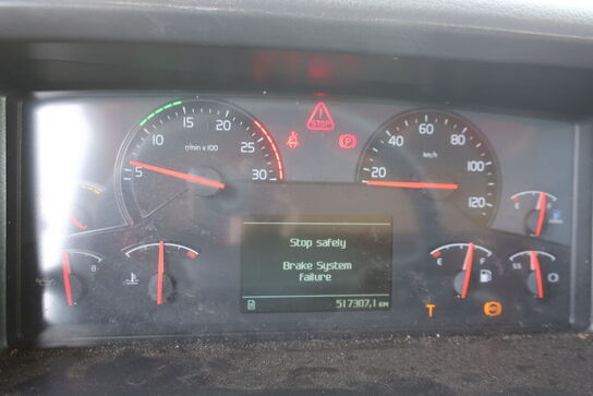 Lastbil m. kran VOLVO FMX