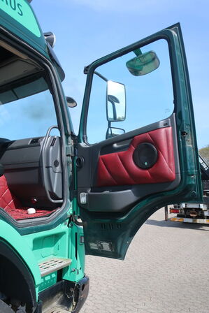 Lastbil m. kran VOLVO FMX