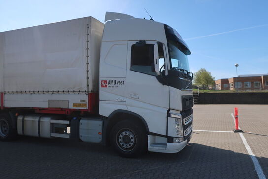 Lastbil VOLVO FH 240