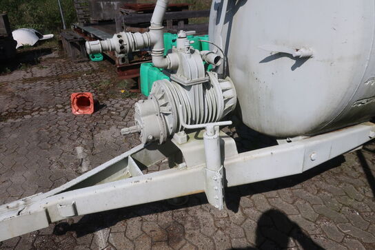 Tankvogn MORO Pordenono