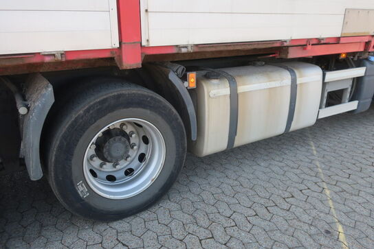 Lastbil VOLVO FH 240