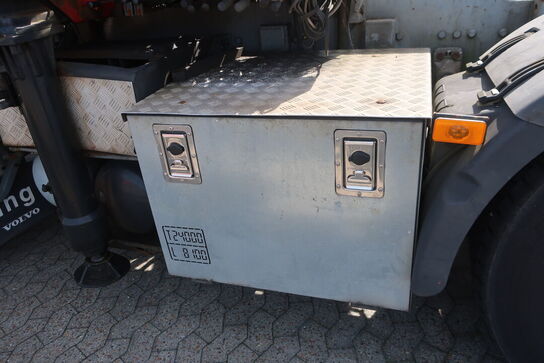 Lastbil m. kran VOLVO FM12