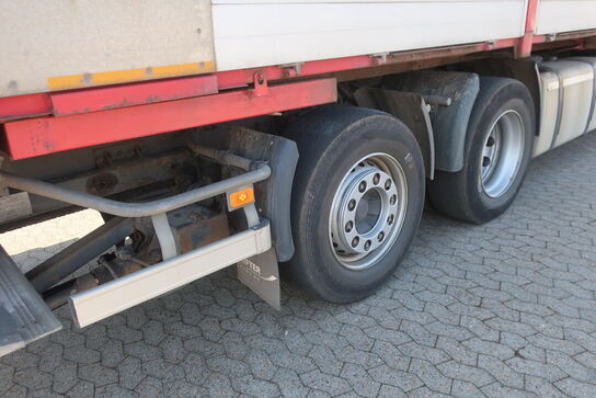 Lastbil VOLVO FH 240