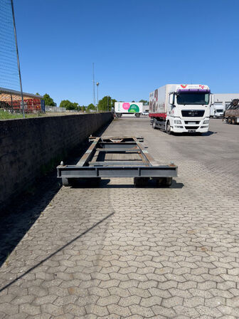 Pladslad/vogn til container