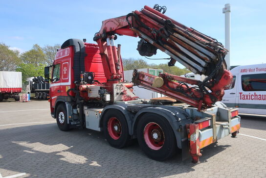Lastbil m. kran VOLVO FM12