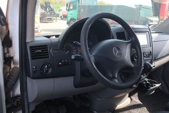 Varebil MERCEDES Sprinter 318 CDI