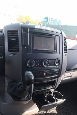 Varebil MERCEDES Sprinter 318 CDI