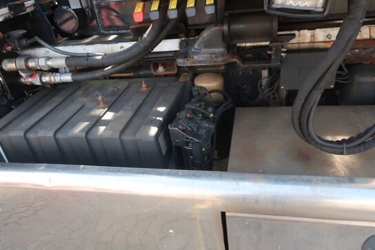 Lastbil m. kran MAN TG.35 8X4-4-BL