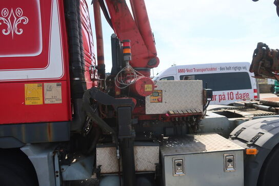 Lastbil m. kran VOLVO FM12