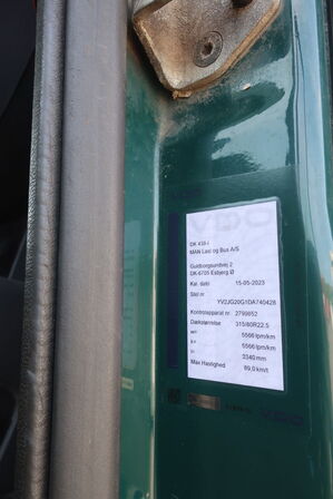 Lastbil m. kran VOLVO FMX