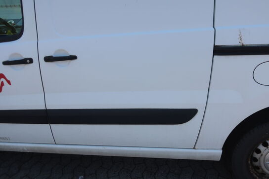 Varebil TOYOTA ProAce 2.0 128 hk L2H1