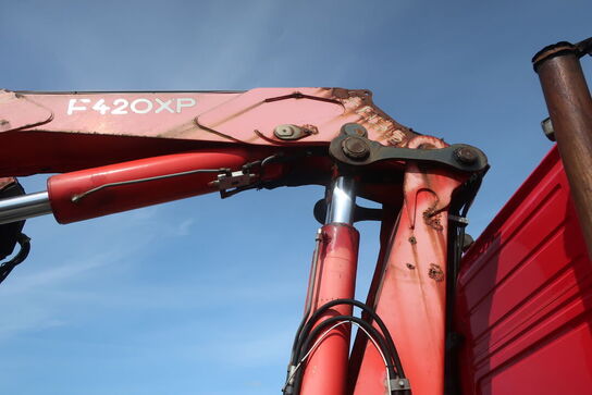 Lastbil m. kran VOLVO FM12