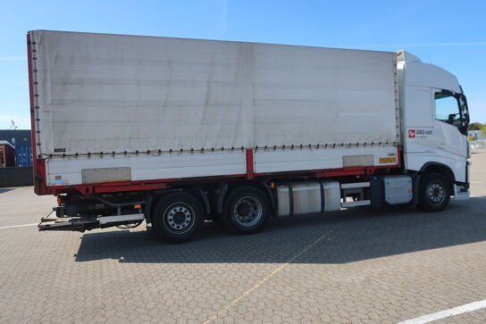 Lastbil VOLVO FH 240