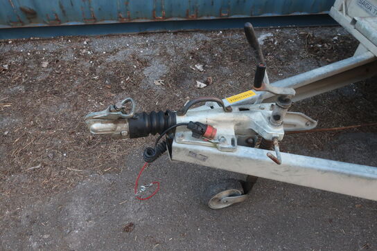 Trailer NUGENT P3718H