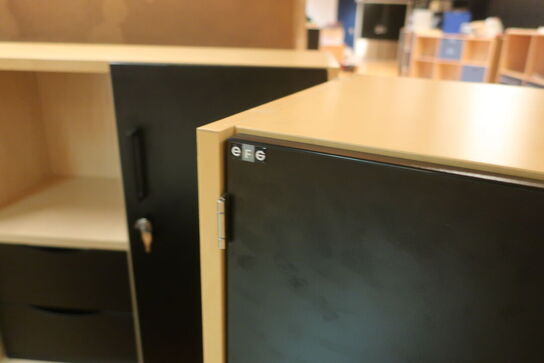 3 stk. reoler/skabe EFG