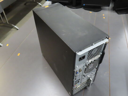 Workstation P300 - LENOVO