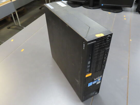 Workstation E31 - LENOVO