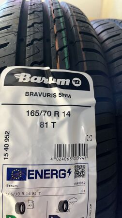 2 Stk. Dæk BARUM BRAVURIS 5HM - 165/70 R 14 81 T