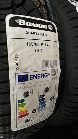 4 Stk. Dæk BARUM QUARTARIS 5 - 165/65 R 14 79 T