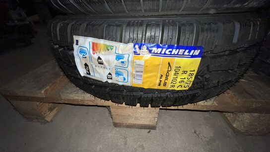 14 Stk. Dæk, Assorterede