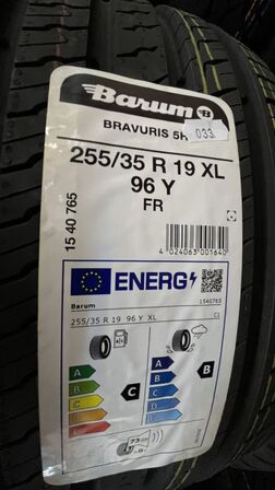 2 Stk. Dæk BARUM BRAVURIS 5HM - 255/35 R 19 XL 96 Y