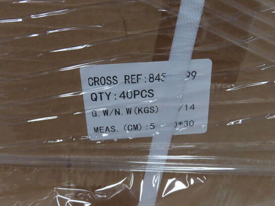 Palle med diverse Oliefilter CNH industrial