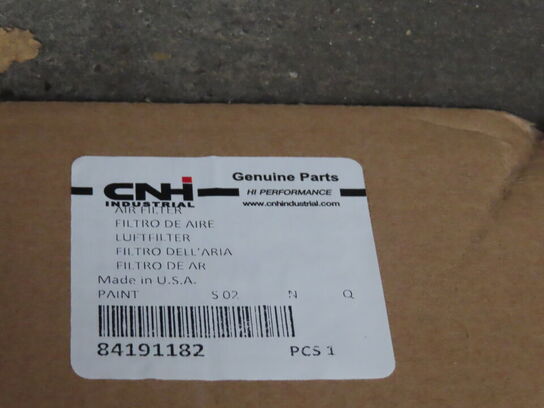 Palle med diverse Luft filter CNH industrial