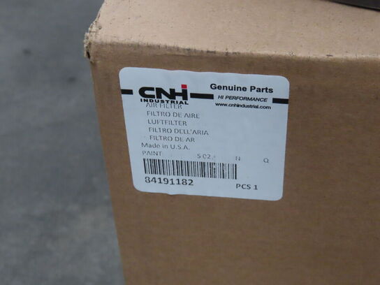 Palle med diverse Luft filter CNH industrial