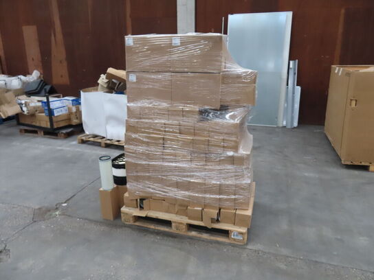 Palle med diverse Luft filter CNH industrial