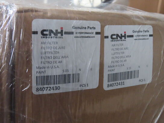 Palle med diverse Luft filter CNH industrial