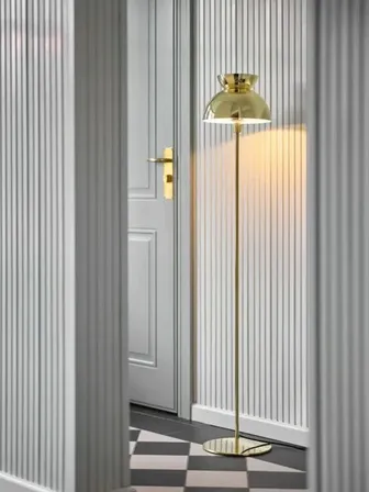 Frandsen butterfly gulvlampe ø25 cm h135 cm i metal i messing(ubrugt)