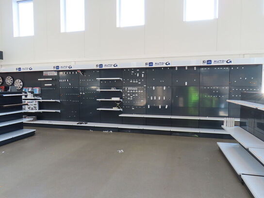 Stort parti butiksreoler uden inhold