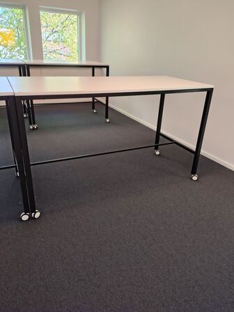 Højbord på hjul