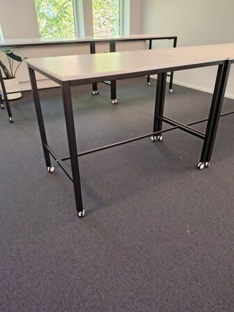Højbord på hjul