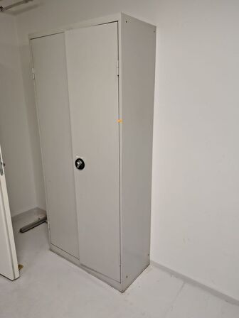 Metalskab