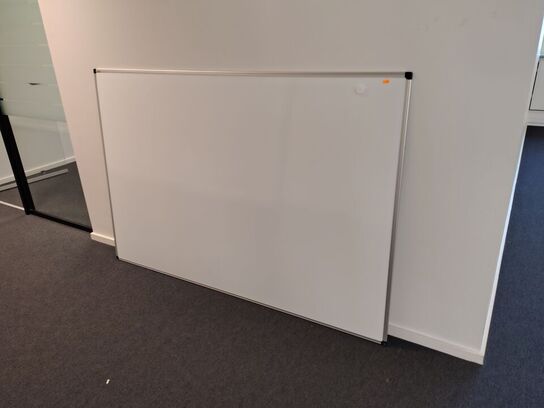 Whiteboard 