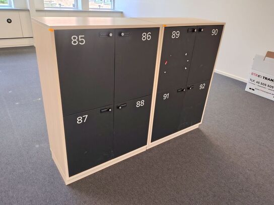 Fire lockers med hver fire rum 