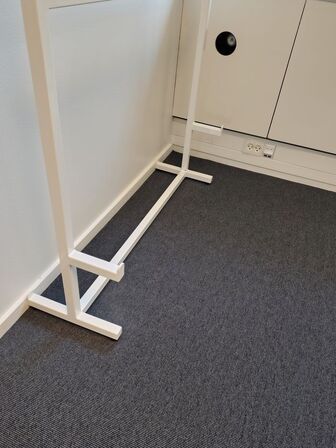 Præsentationsstativ i metal 