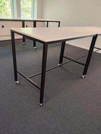 Højbord på hjul