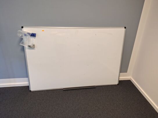 Whiteboard 