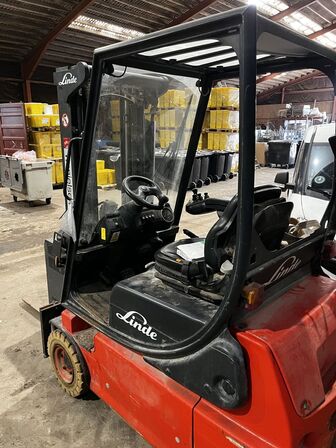 Gaffeltruck m. Lader LINDE E16